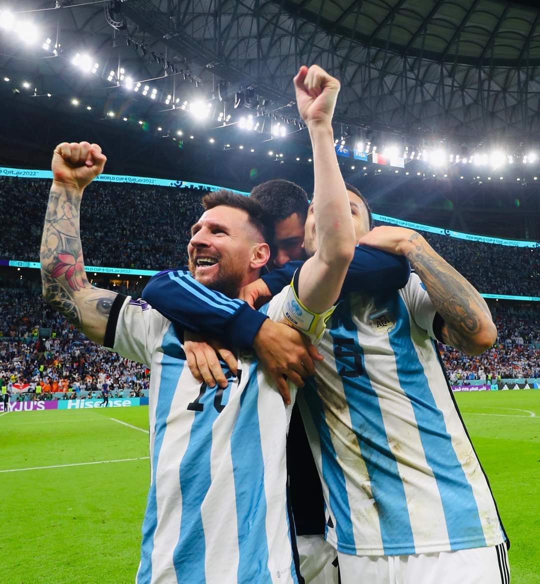 sunny_rinu's tweet photo. ARGENTINA HAVE WON THE WORLD CUP 🇦🇷
#Argentina
#Messi
#FIFAWorldCup https://t.co/Baox0vp3qr