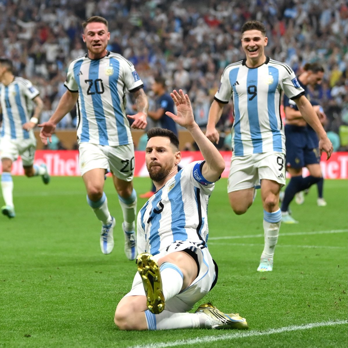 bjymvikramsingh's tweet photo. One of the greatest games ever. Well played Argentina and France. Jogo Bonito. Nobody deserves it more than #messi, imho the greatest ever to play the game. What a swansong. #FIFAWorldCup #Messi𓃵 https://t.co/eWj3SO311v