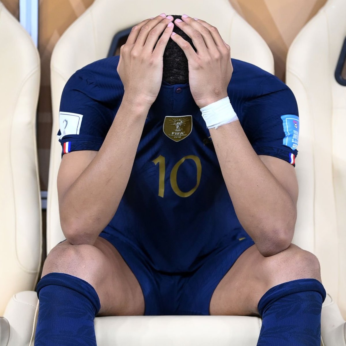 O teu futuro é brilhante, <a href="/KMbappe/">Kylian Mbappé</a>.