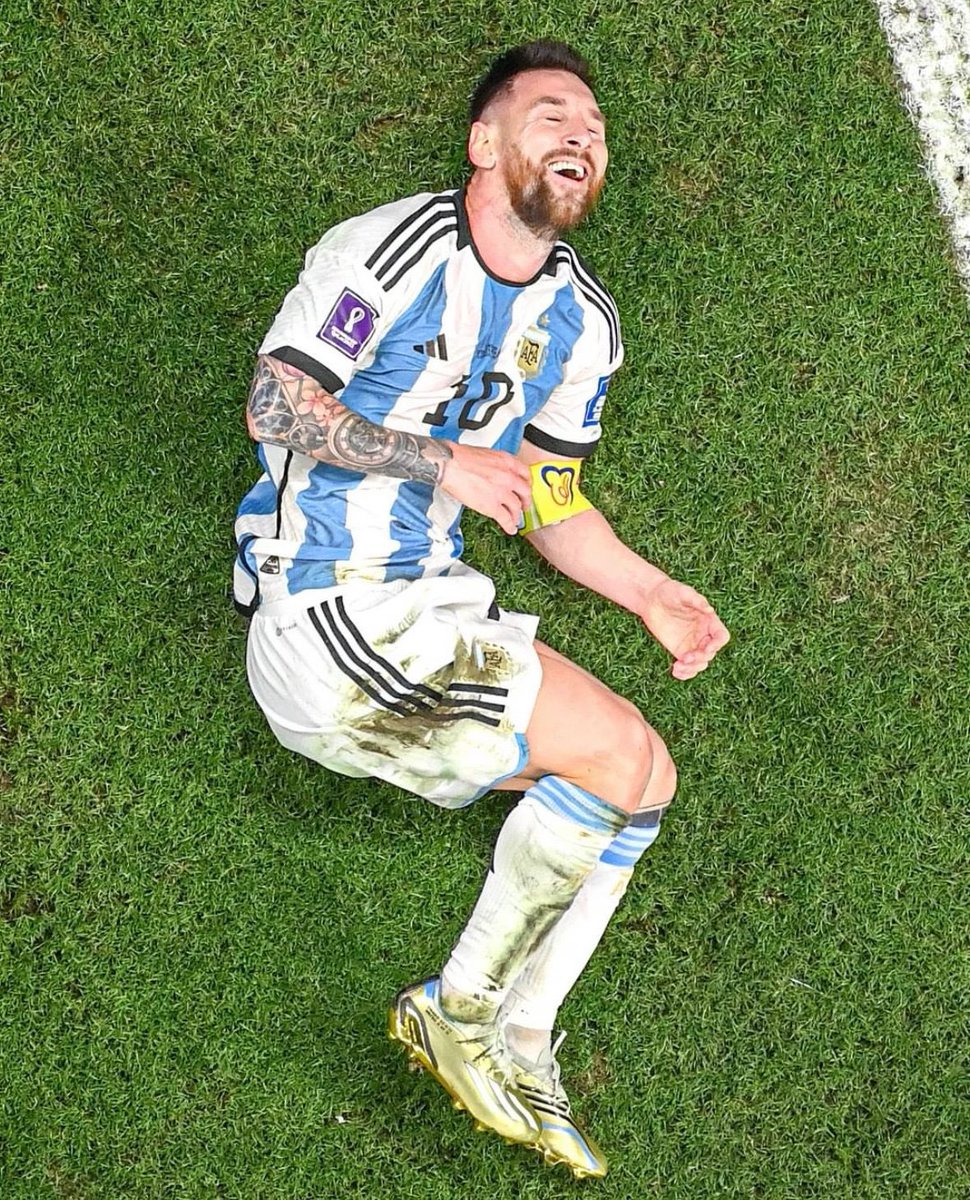Everybody dey cry, Messi dey laugh 😂.  Congrats to Argentina, congrats to Messi!! And weldone to Mbappe, wonder kid with the hattrick.