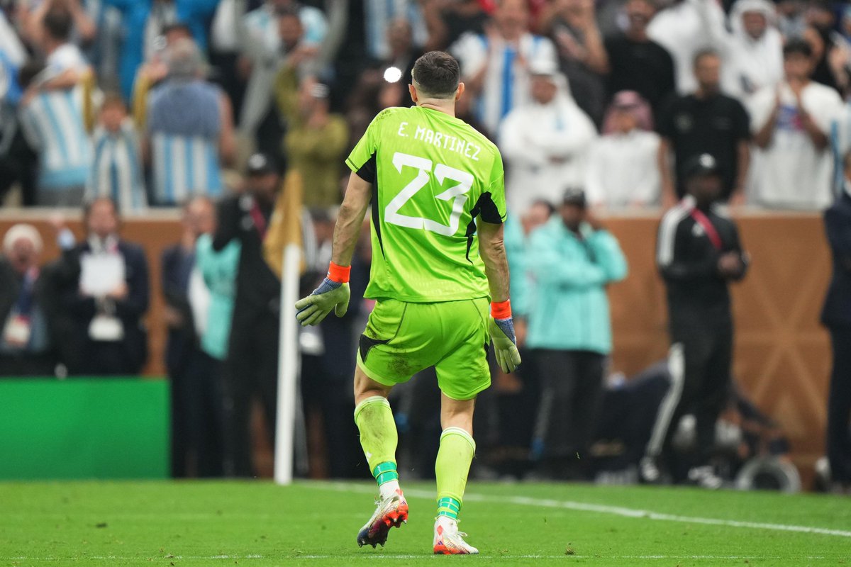 Emiliano Martínez: The art of winning a penalty shootout