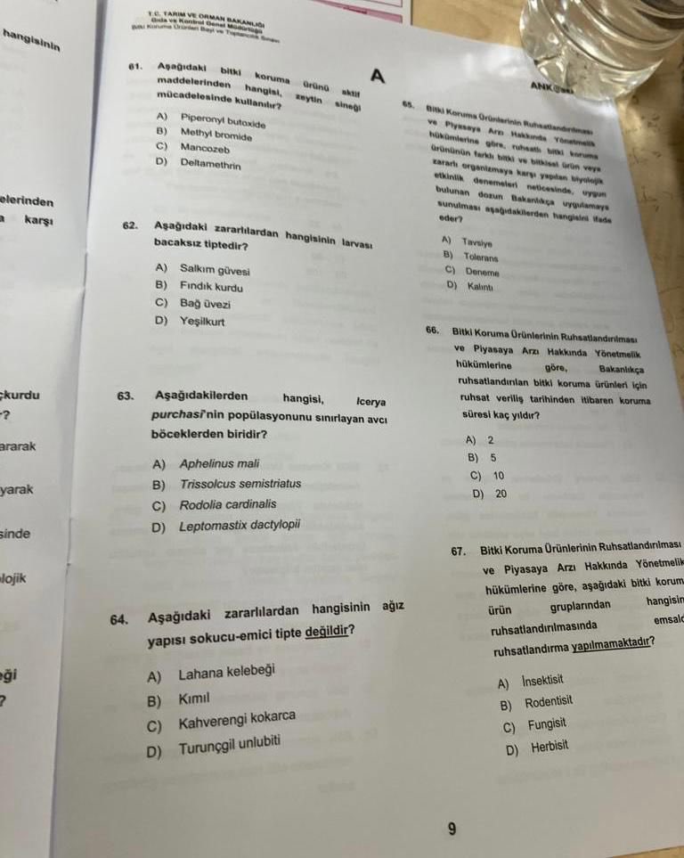sahinlerdenozge's tweet photo. Bir sınav yapıldı adı bitki koruma ürünleri bayilik sınavı tamamen sahtekarlık tamamen para tuzağı !!!
Üzerimiz aranarak girdiğimiz sınavdan fotoğraflar daha ben sınavdan çıkmadan whatsap çalışma grubuna düşmüştü bile hayallerimizle oynamayı!! https://t.co/2UWCy2uVA0
