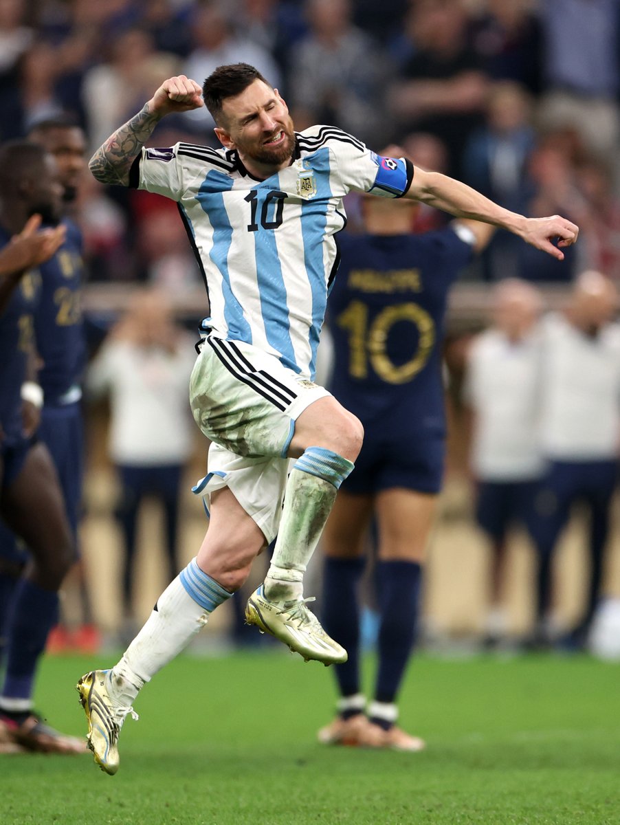 The moment Messi became a FIFA World Cup Champion 🏆😤