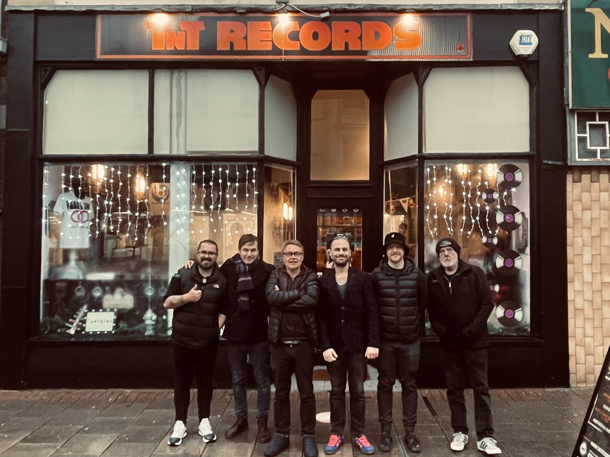 Moochin' About tweet media