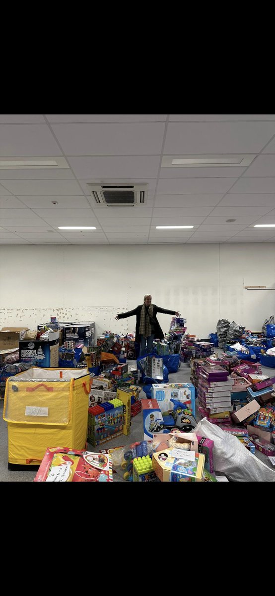 p3coventry's tweet photo. Our team here in #coventry always make sure every child receives a gift! #wearep3 #P3Cares https://t.co/W3BRfSDOlQ