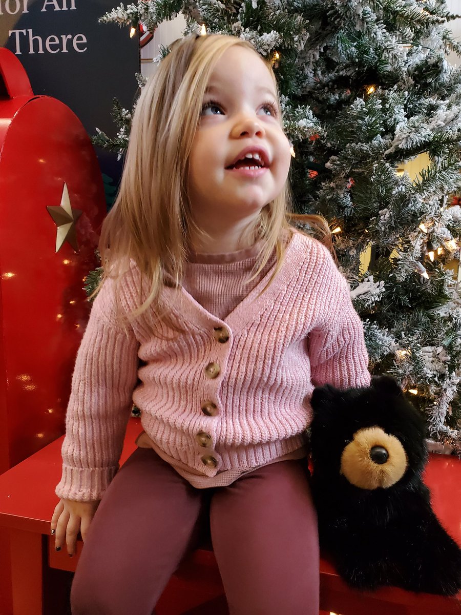 Happy Holidays from the cutest kid in Maine. ❄️