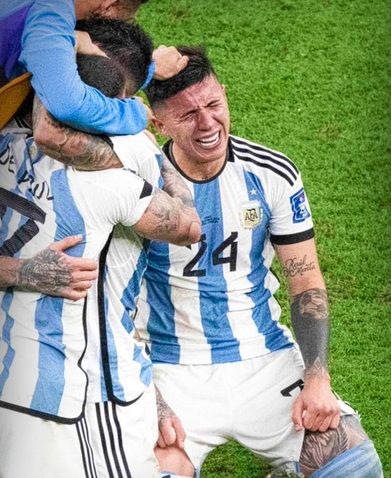 Enzo Fernandez eleito o melhor jovem do Mundial.