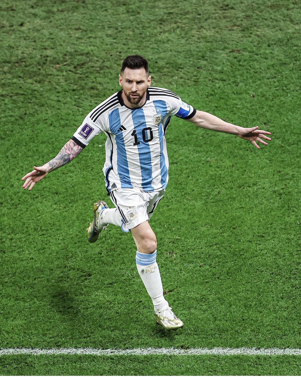 Demiflip's tweet photo. Messi, the World Cub Champion…… Every debate with Ronaldo has com to an end. #Worldcup #Worldcup2022 #Qatar  #ARGFRA https://t.co/BlsBBESRlk