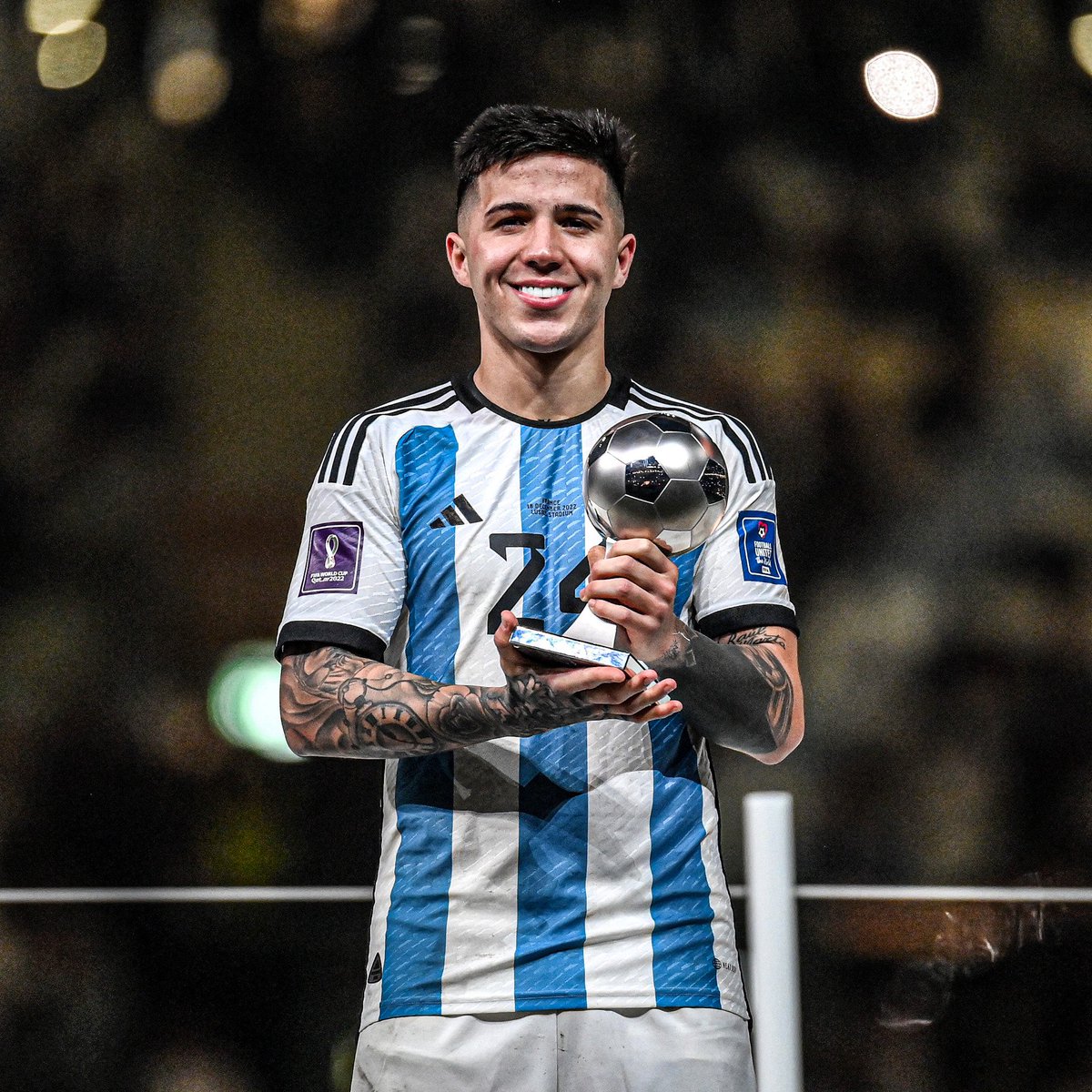 EL MEJOR JUGADOR JOVEN DEL MUNDIAL.

DON ENZO FERNÁNDEZ. 🌟🇦🇷