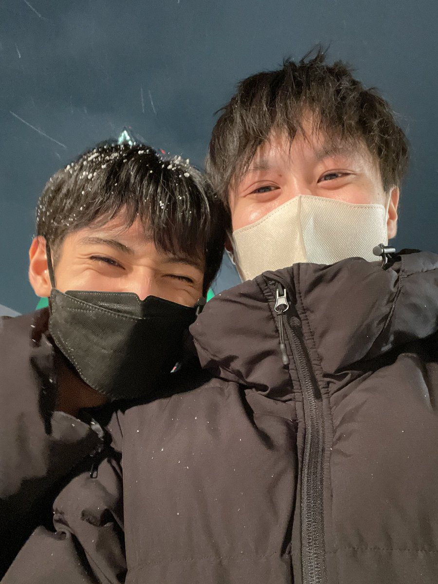 pipipis99's tweet image. 凍死