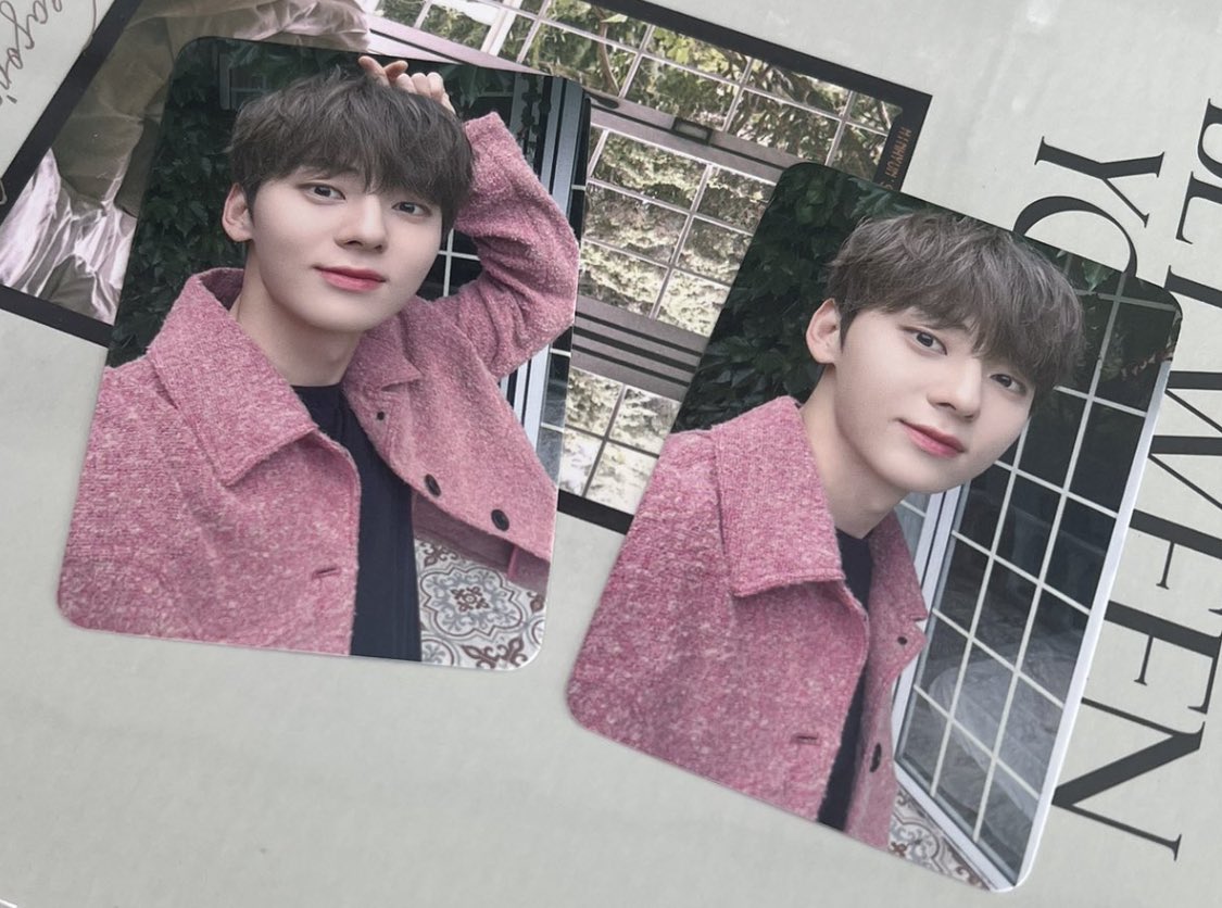 xesexesxes's tweet photo. 황민현 시즌그리팅 사운드웨이브 포카 교환 구해요
저:오른쪽 포카
님:황도피스
디엠 안 보면 멘션 남겨주세요 https://t.co/pcqTe609ys