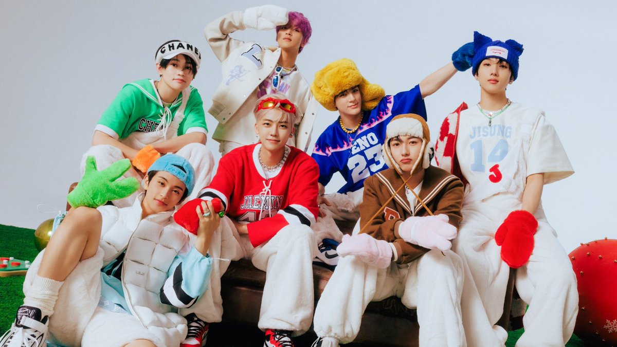 npomvtt's tweet image. BOTA PRA SUBIR! Confira nesse momento a posição de 'Candy' do NCT DREAM nos Charts coreanos. O rak vindo! 

#1 MelOn (=)
#1 Genie (+1)
#1 Bugs (=)
#3 Flo (+1)