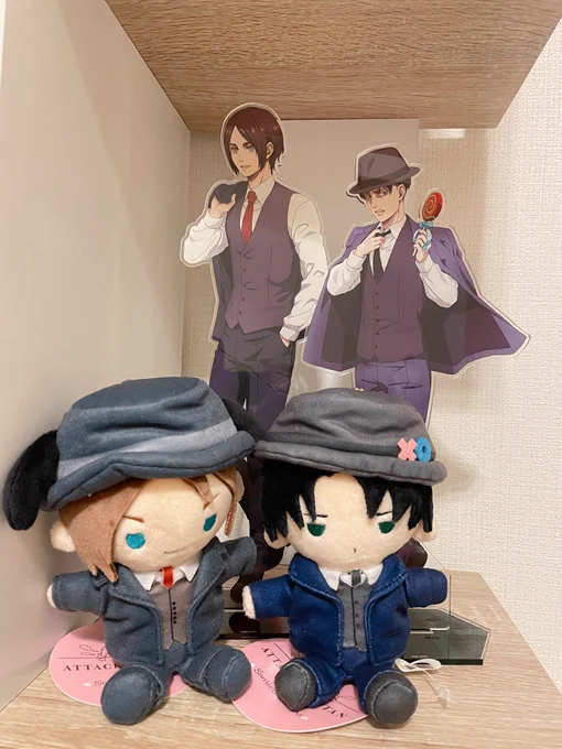 エレリ、大きいのしか残ってないので迷わず買ってきたやっぱり大きい…しかも顔良い足長ッ生意気で雄みもあるちょっと猫っぽい目も最高合わせて5億点くらいかな 