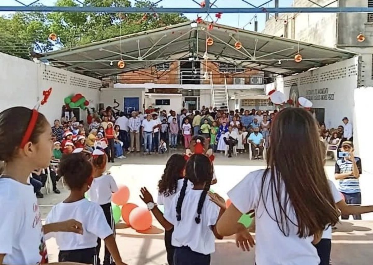 ADOrg_Laraof's tweet photo. #17Dic | Parrandón navideño en  Carora, municipio Torres. Legítima @ADemocratica en Resistencia https://t.co/FQ6Ttpvwtu