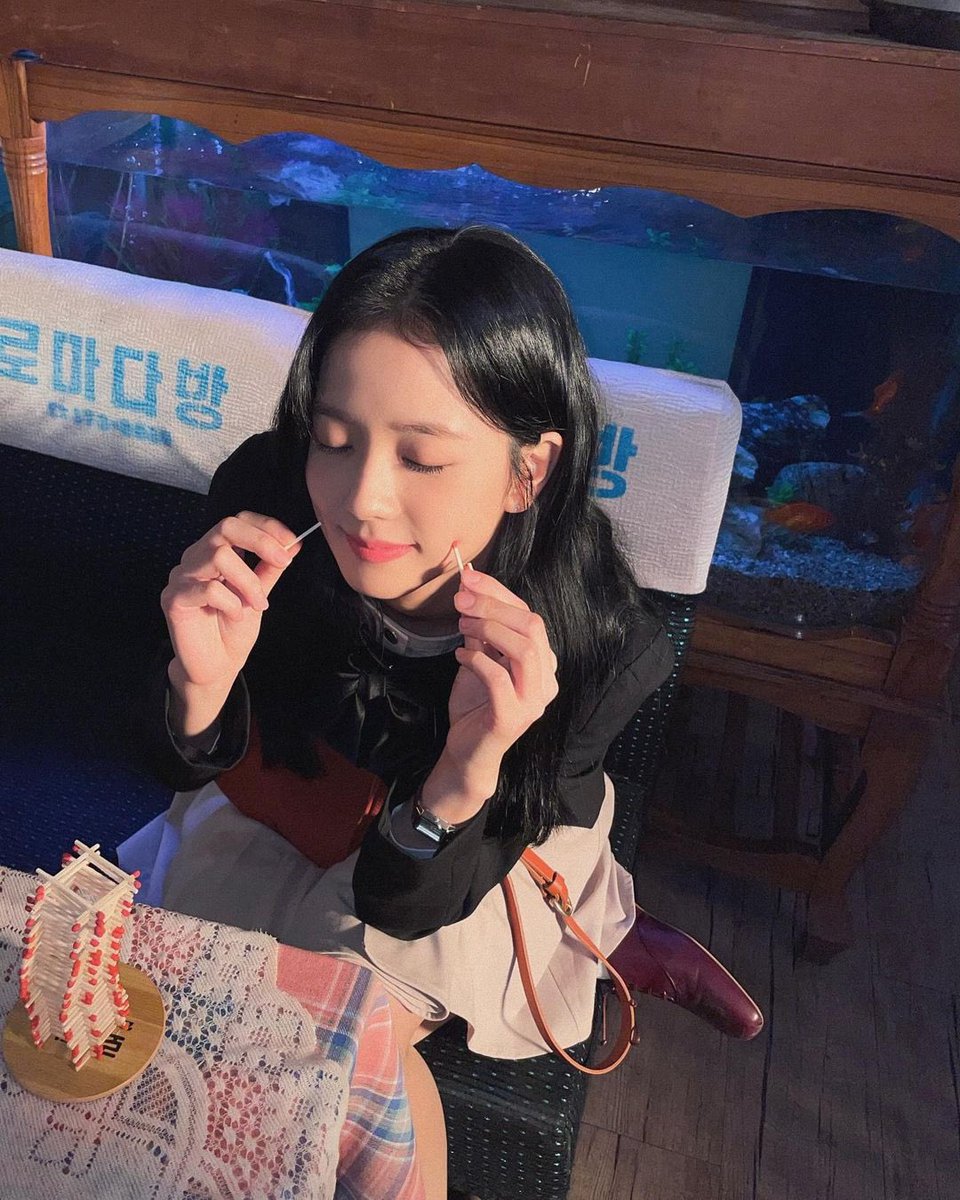 설강화 tweet media