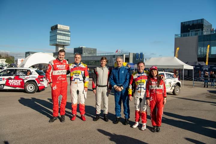 RaceSeven.com tweet media