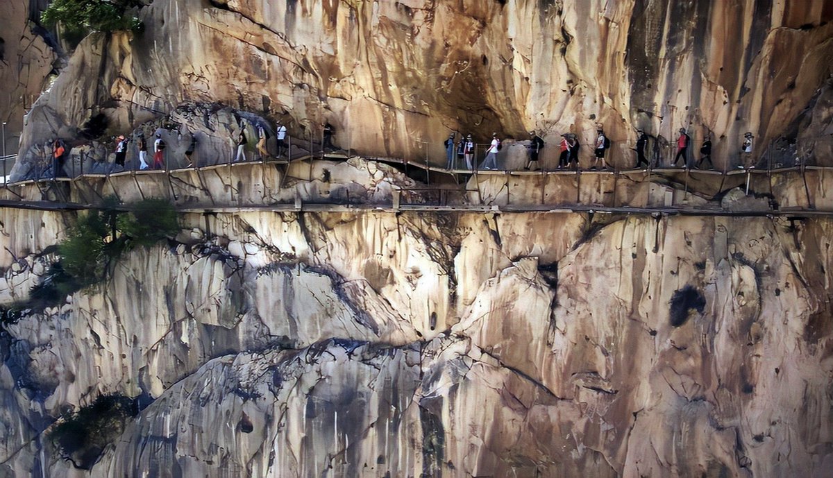 Málaga ayer y hoy tweet media