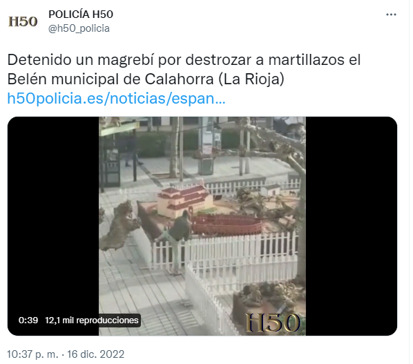 JulianMaciasT's tweet photo. Una vez más diputados de VOX, medios de desinformación financiados con dinero público como Estado de Alarma y supuestos medios policiales como Policía H50 difundiendo un bulo racista.
Os cuento el origen y la difusión del bulo del "magrebí destrozando el belén de Calahorra" https://t.co/AR8z7Kkg34