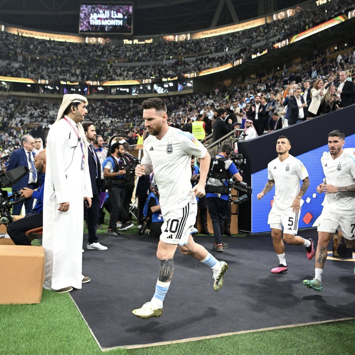 433's tweet image. Total focus 🤴🇦🇷