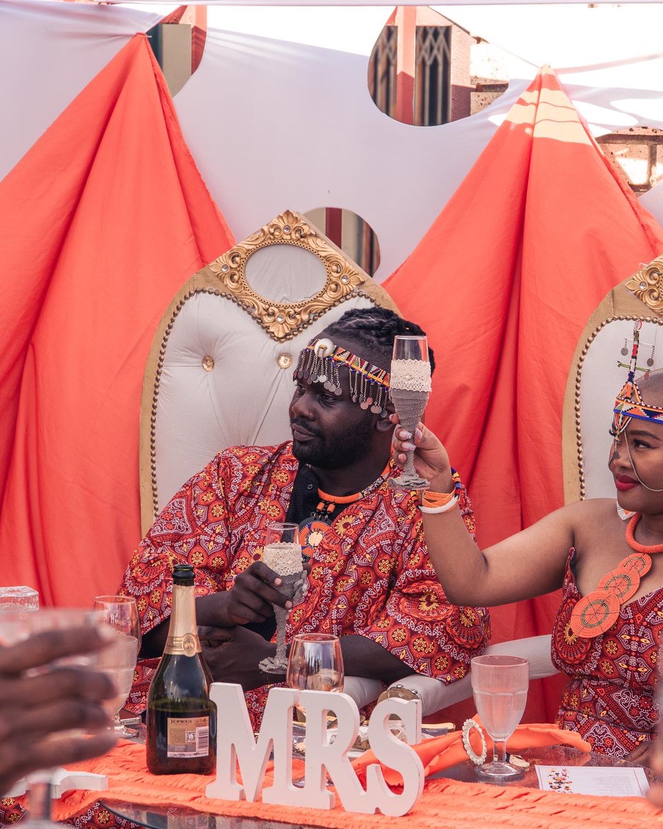 Mark Akol tweet media