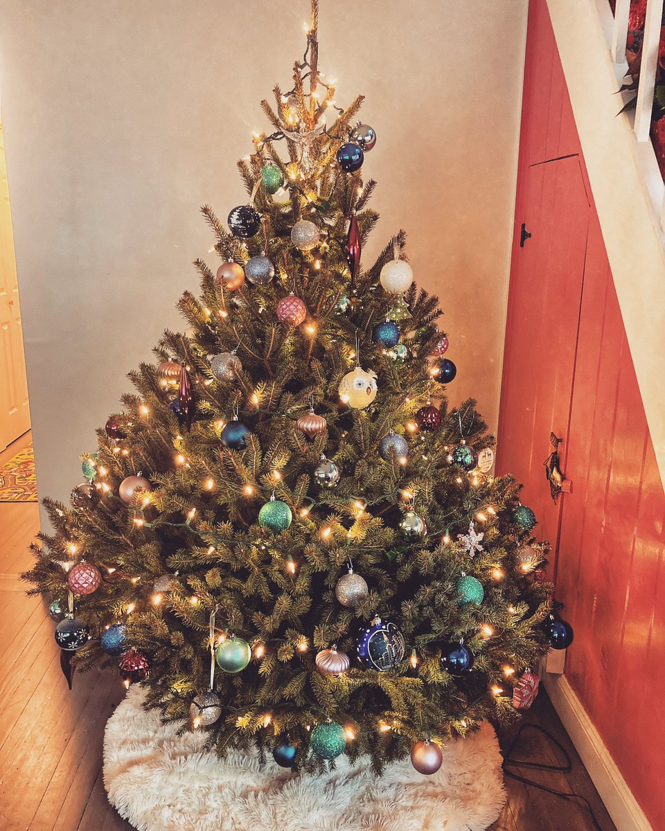 Linnie0182's tweet photo. @30RockTree https://t.co/CCwuoCXNl5