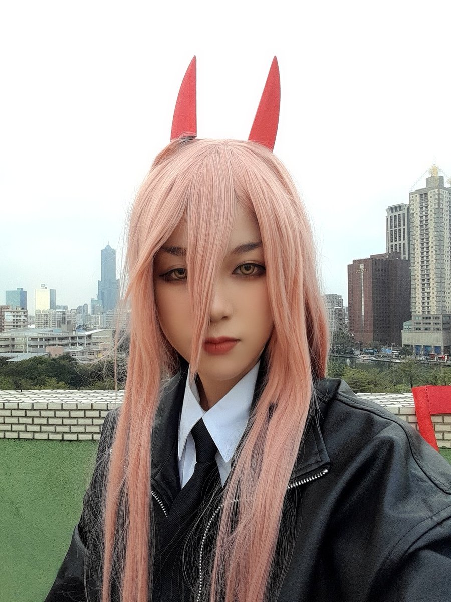 Salmonmdzz's tweet photo. 今年最後一場💖
#鏈鋸人 #チェンソーマン #chainsawman #帕瓦 #パワー #cosplay https://t.co/AlIJ8VsHes