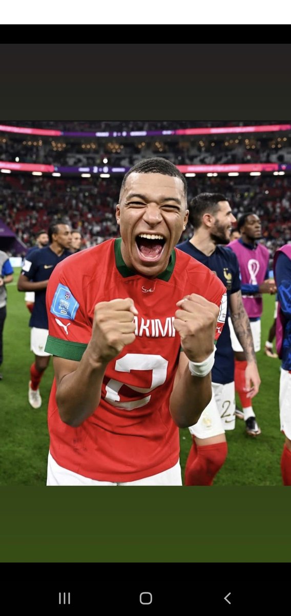 TraibiFouad's tweet photo. Le grand final !! https://t.co/jes8ZKSjNU