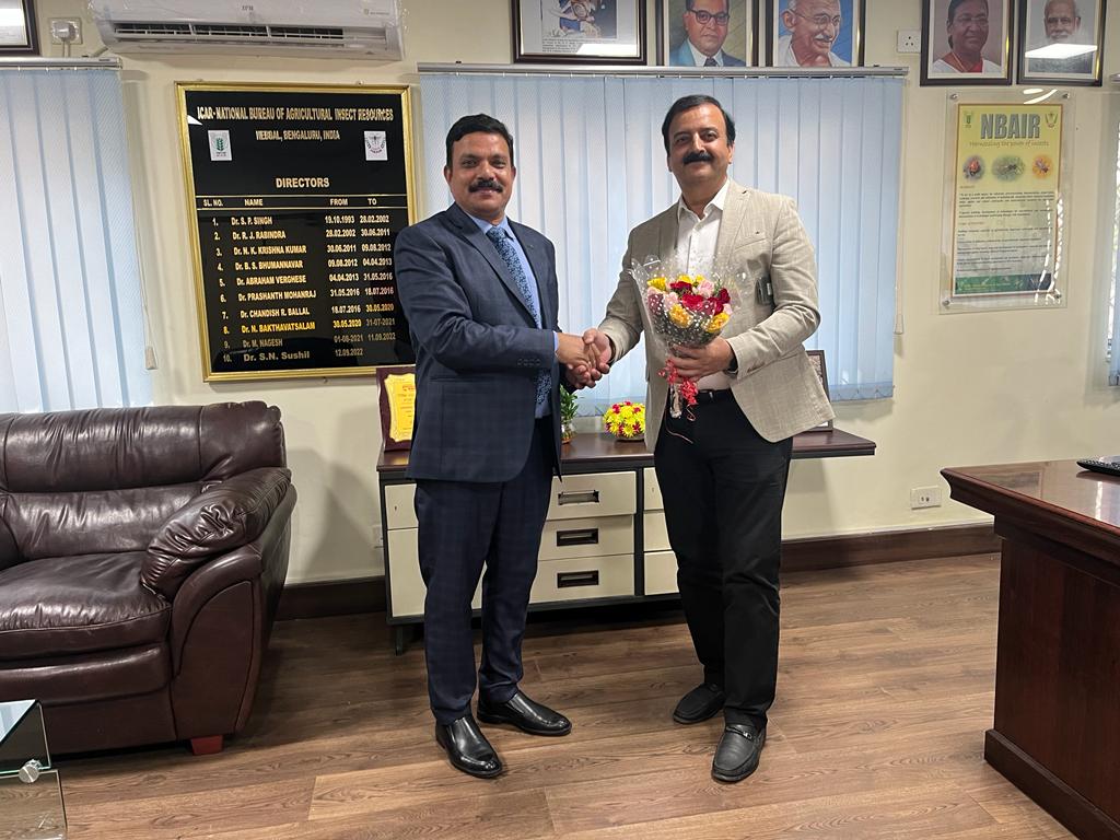 PPAIndia's tweet photo. The Society for Biocontrol Advancement (SBA), Bengaluru conferred the Fellowship to Dr. J. P. Singh, Plant Protection Adviser for his contribution for promoting biocontrol on 15th December,  2022 during 7th National Conference on Biocontrol held at Begaluru. https://t.co/xefurYteA5