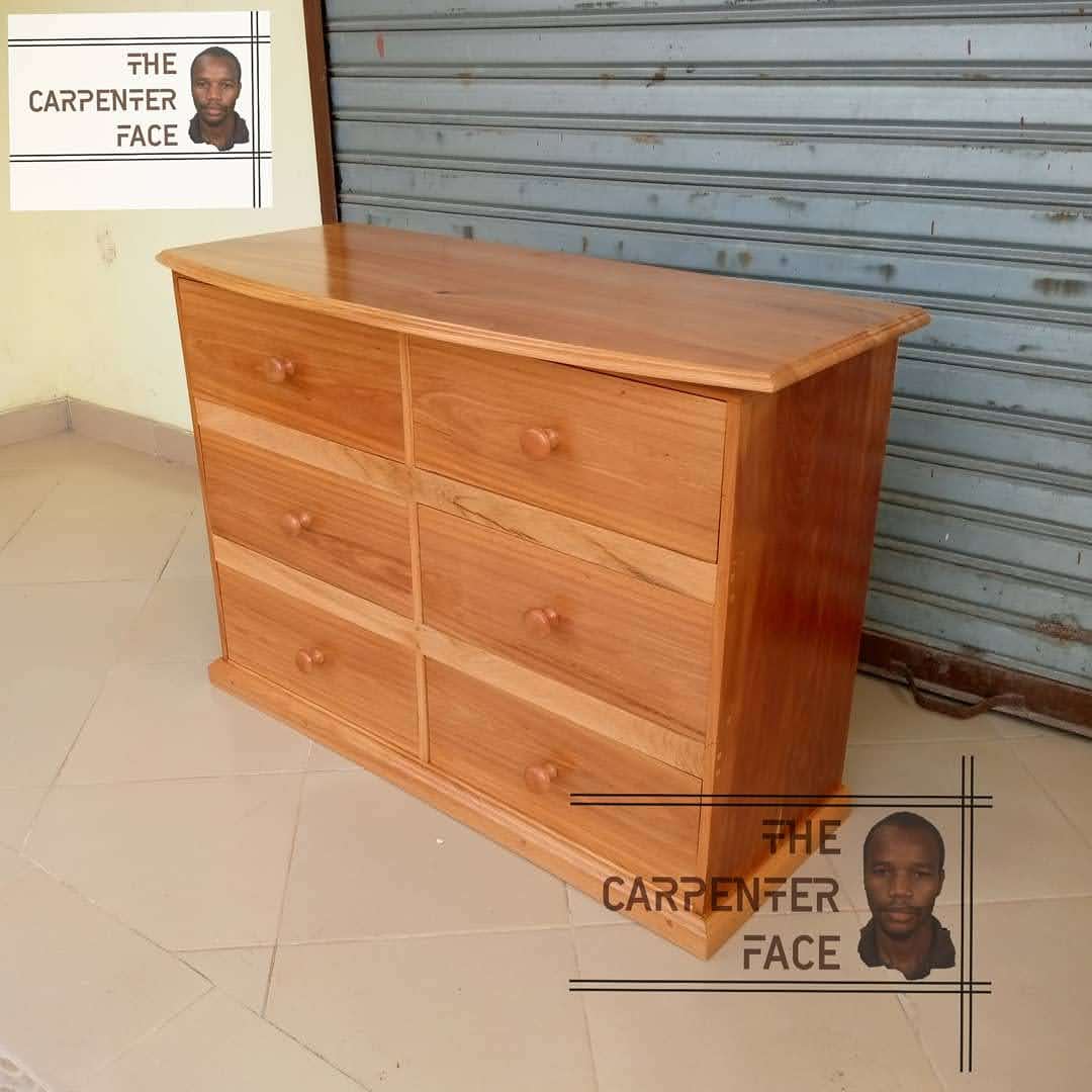 SIDE BOAD AU CHEST DROW. No. 0676695794/0658225522