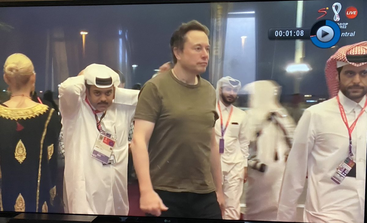 sportbible's tweet photo. Elon Musk is at the World Cup final.

#FIFAWorldCup https://t.co/LLLNlED1Eu