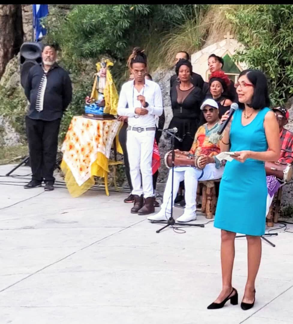 PlazaDmc's tweet photo. Lanzamiento del proyecto comunitario Fanguito Mío, iniciativa de Claudio Aguilera, promotor cultural de El Fanguito, con el apoyo de la #DireccióndeCulturadePlaza, la compañía Danzares, de la maestra Delia Barroso.
@CubaEsCultura 
@UNEAC_online
@CnccCreacion https://t.co/F57nuTq2oU
