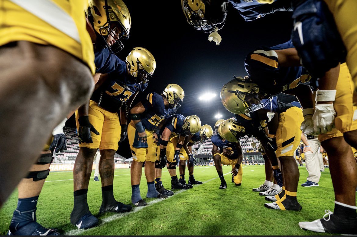 J_Boz8's tweet photo. State champ‼️Made history. So thankful for all my coaches and teammates along this journey. What a great way to end my senior season. 4peat💍 @CoachHarriott @STA_Football https://t.co/1iXSRUjDRa