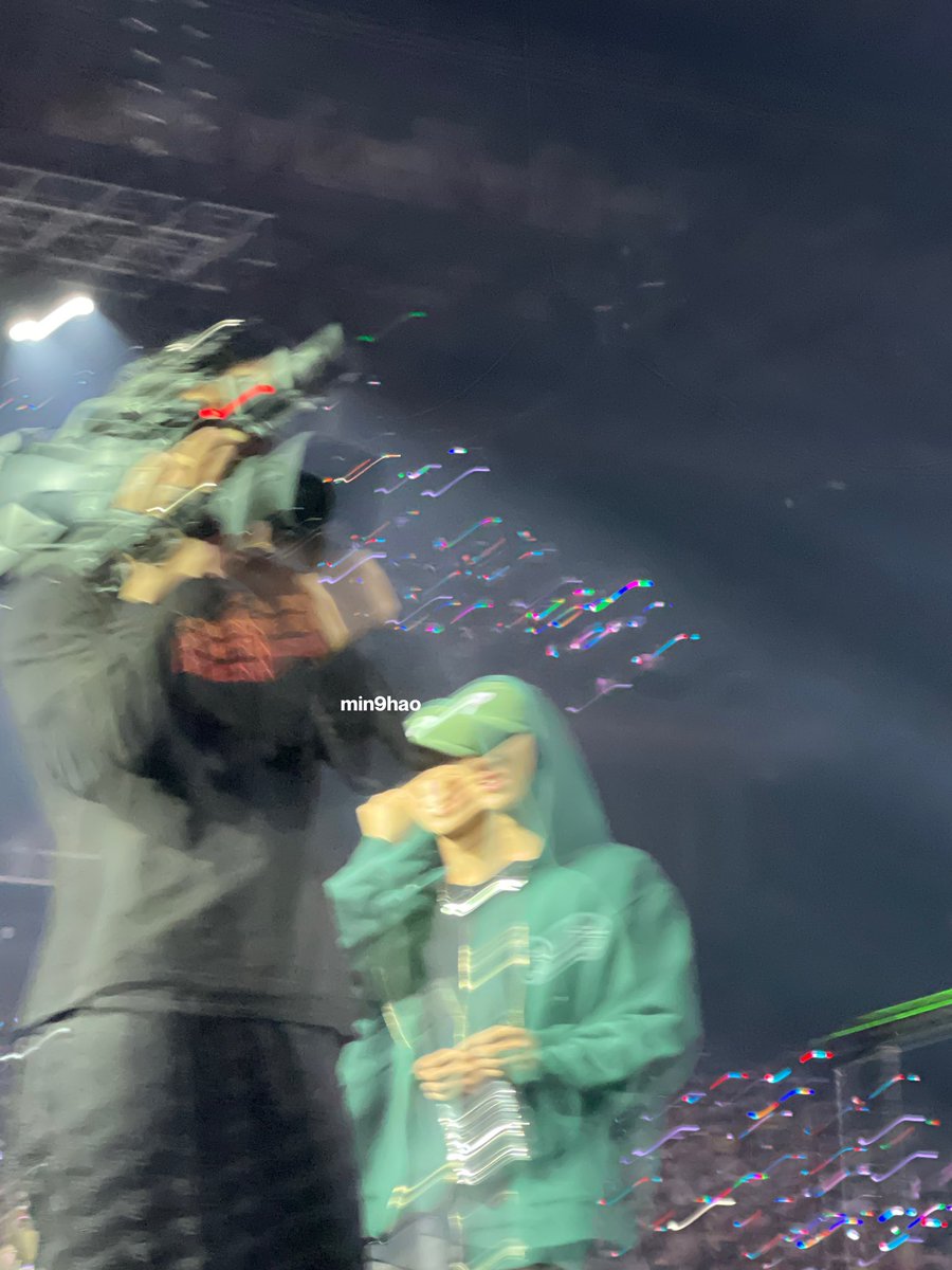 wacklins's tweet photo. 100922 / 121722
blurry gyuhao... π
#BeTSMNL #BeTSBULACAN https://t.co/0uJBX4JW2N