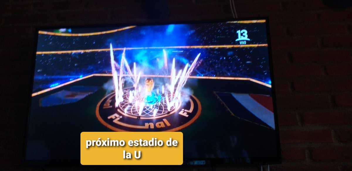 Rigo1962's tweet photo. Directiva de la U promete que el Estadio de la U será igual...😂😂😂 https://t.co/rqpQ4nLkpS