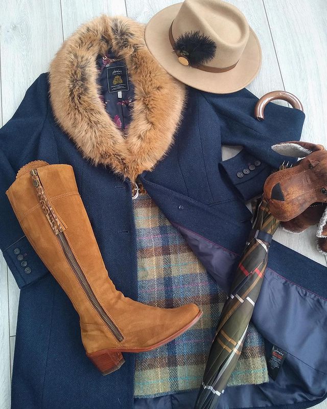 FairfaxFavor's tweet photo. Sunday Style just got even better 🤎

📸@the_country_mumkin 

Shop the Regina --> https://t.co/ekso8rLZx4 https://t.co/L8r7oSs3F8