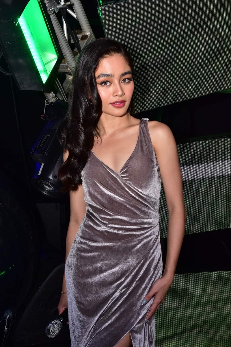 queenvoree's tweet photo. great job today madam @vivoree 🥰🫂
#PakPalongFollow
#PNLSessions
#CocaColaPH ad
#Kumu live stream
#ABSCBNChristmasSpecial2022
#Vivoree https://t.co/Q6aPDj9XEq