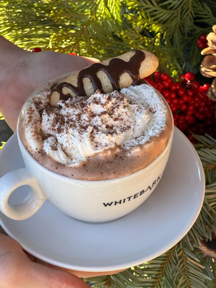 banfflakelouise's tweet image. Next to feature on the 2022 Banff #HotChocolateTrail is @WhitebarkCafe's twist on a delicious dessert ☕

100% pure melted chocolate, with tiramisu syrup, your choice of milk, and homemade whip cream on top with a lady finger cookie and coco.

📸: @WhitebarkCafe
#MyBanff