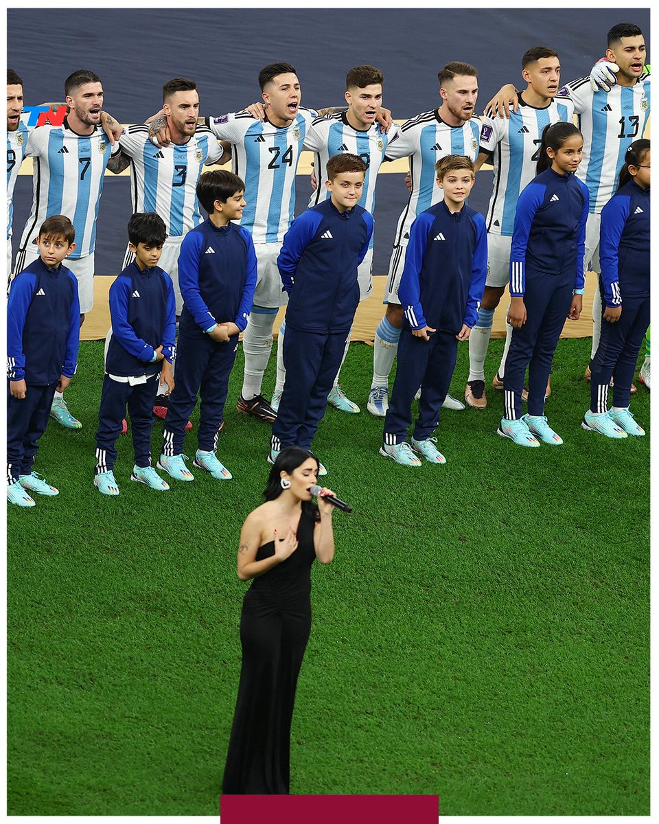 🇦🇷🇦🇷 Lali Espósito cantó el himno argentino en la final del Mundial Qatar 2022 🇦🇷🇦🇷
bit.ly/3PBgi0E