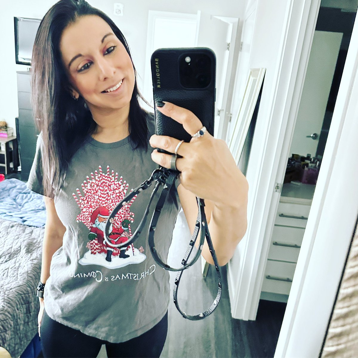PamSahota's tweet photo. Surprised my shirt is #GameOfThrones inspired? #christmasiscoming and Lucky understood the assignment … #christmasvibes #catsinsweaters https://t.co/h1Q8y5Y9bA
