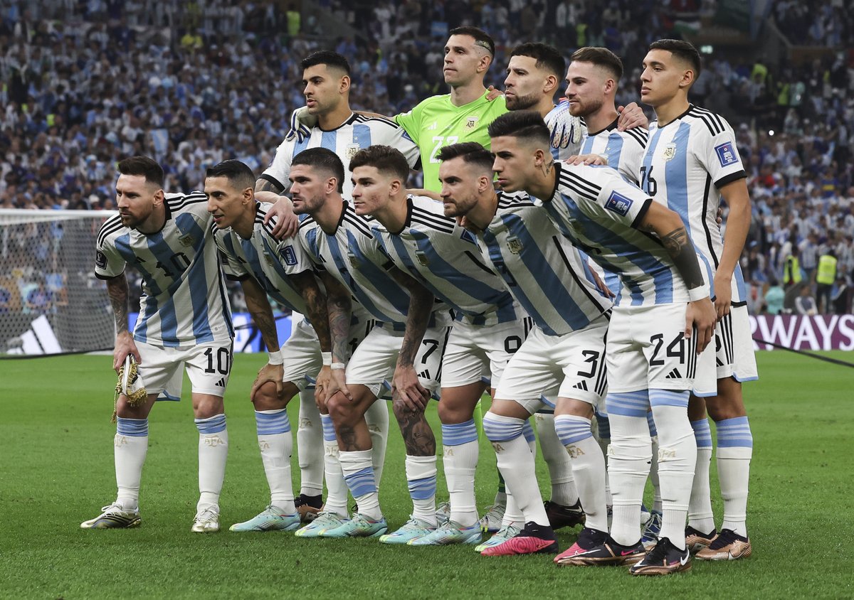 fifaworldcup_es's tweet photo. 🇦🇷#ARG https://t.co/mHwONP4Xm6