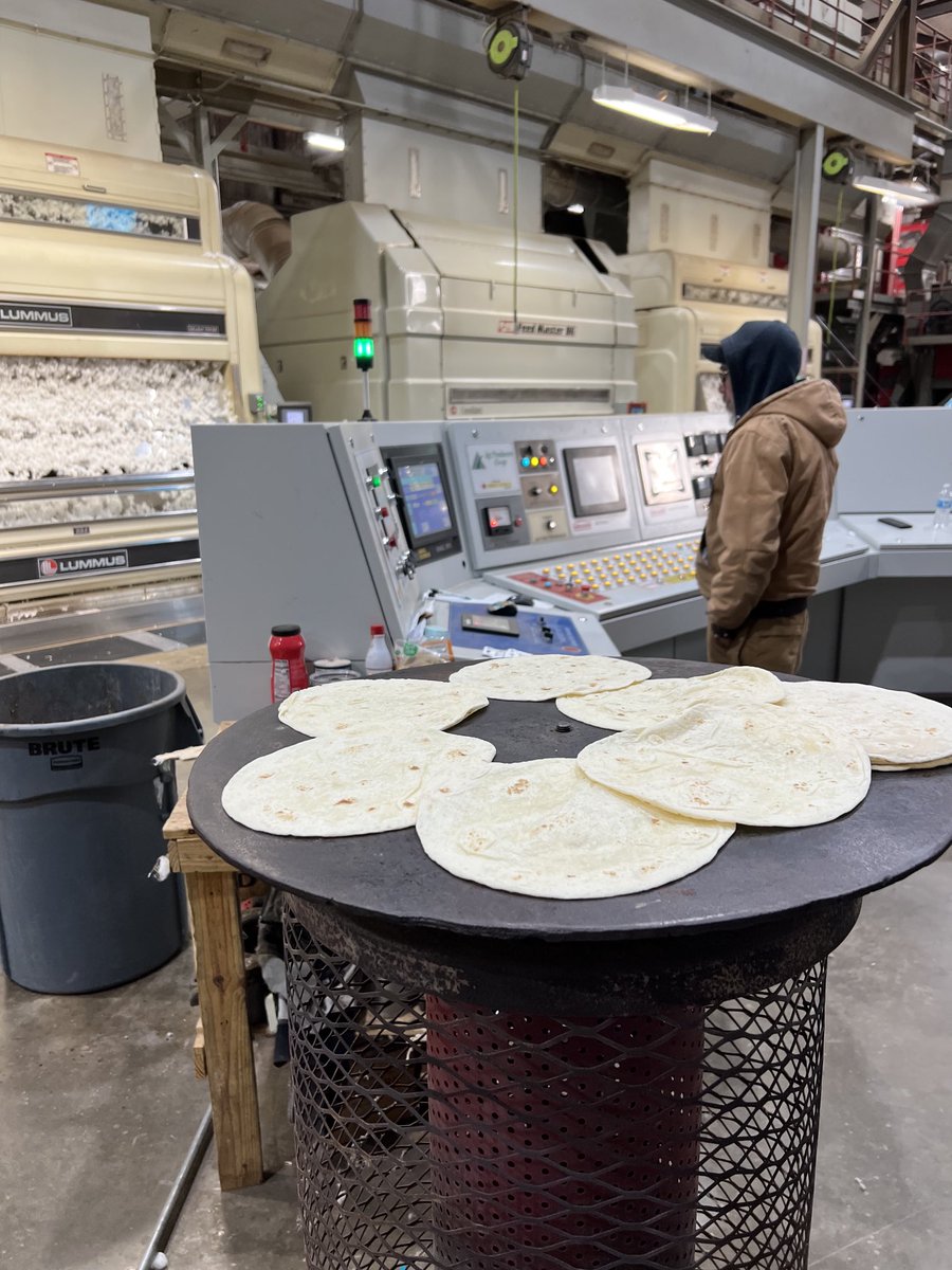 Dennis Flowers tweet media