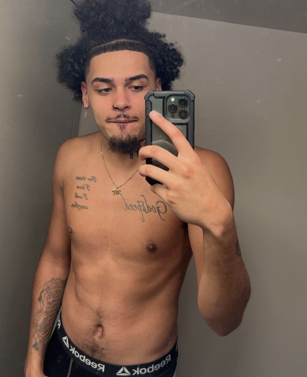 Jaye 🤪 on Twitter: "Love y’all. 🖤"