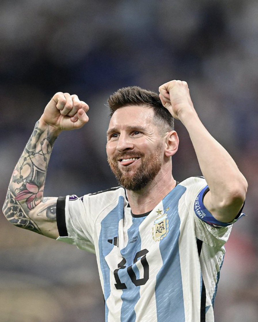 You are lucky to be living in his era 👑

The GOAT has scored in his last International game 🐐

#ArgentinaVsFrance #Qatar2022  #FIFAWorldCup  #LionelMessi𓃵