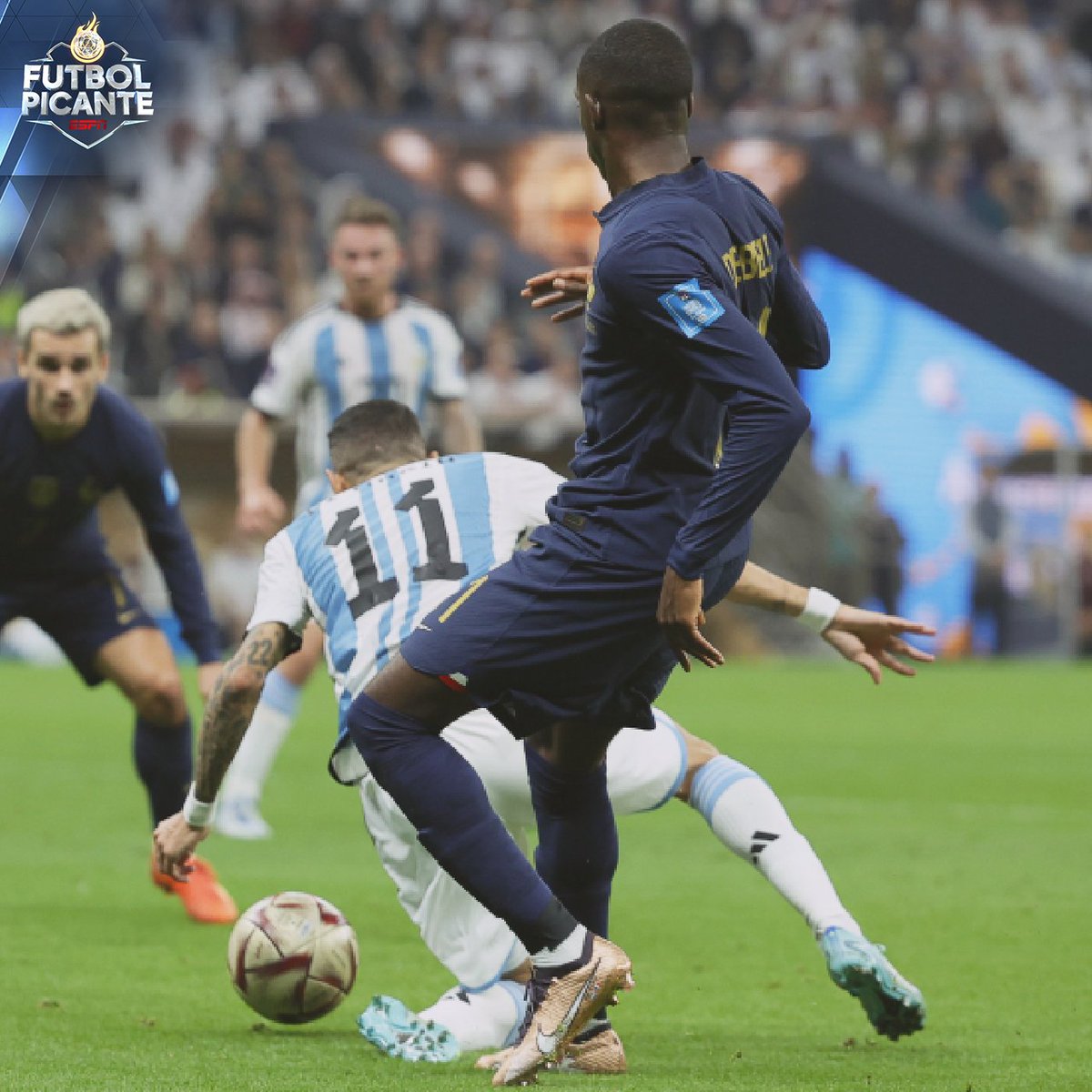 futpicante's tweet photo. ¿Bien marcado el penal sobre Di María? 👀

🔁 RT: No 
❤ MG: Sí

#Qatar2022 https://t.co/BPkedlIkBj
