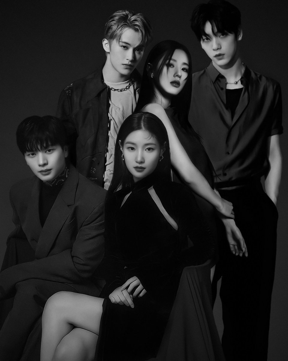 oruintime's tweet photo. ㅤ 
ㅤ 
               🐇 ŌRUIN:    𝐓𝐇𝐄𝐘    𝐀 𝐑 𝐄..

               #JOKER⸻W.M       @poeir
               #QUEEN⸻G.I @jessebeie
               #ACE⸻S.A      @siivastrid
               #KING⸻Z.A          @xaIevi
               #JACK⸻K.H      @adettos
ㅤ 
ㅤ https://t.co/U9I48JqyFR
