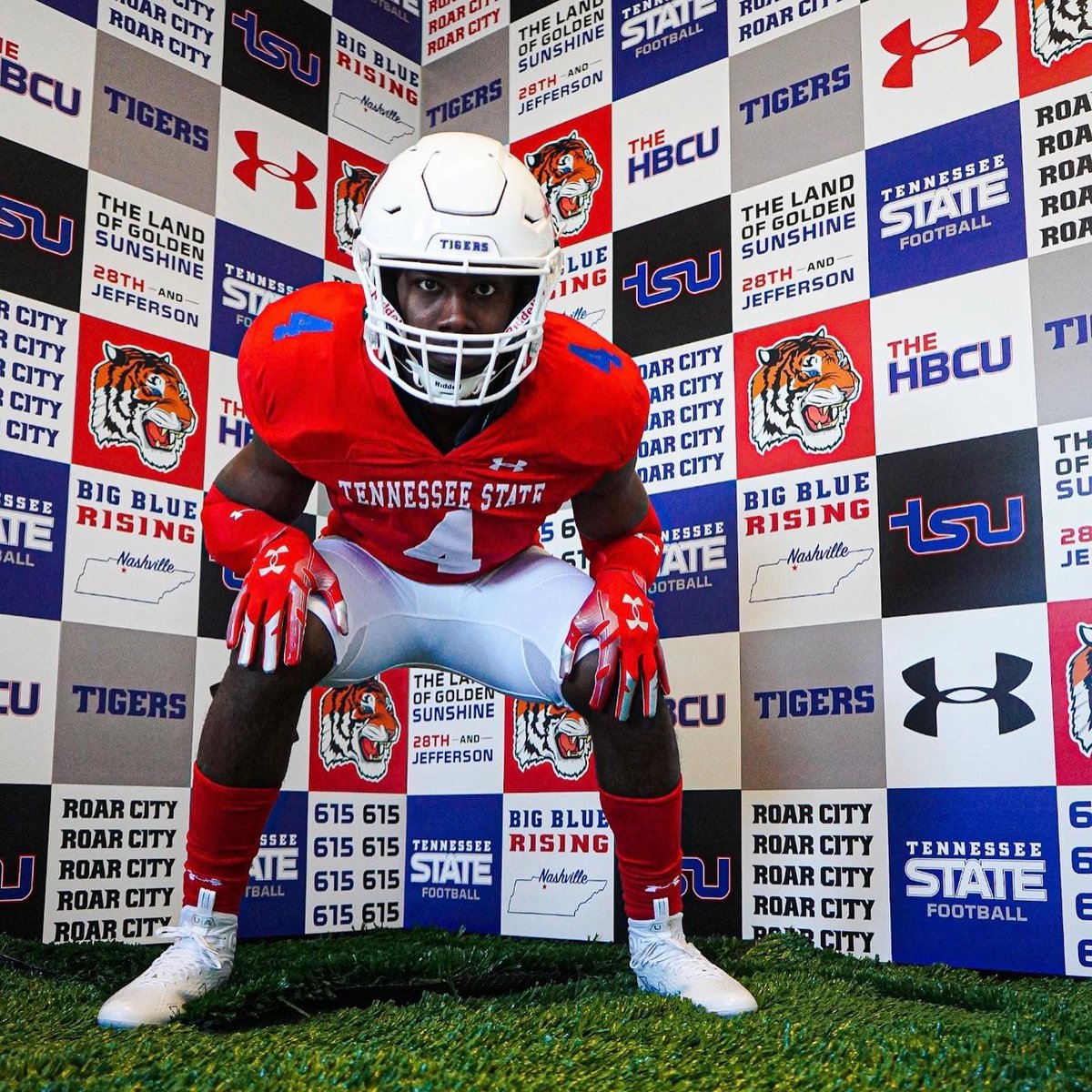 CoachMonroeB's tweet photo. Coming Home to finish what I started💯⏳‼️ 
-Recruitment 100% Closed https://t.co/8GoAef37WI