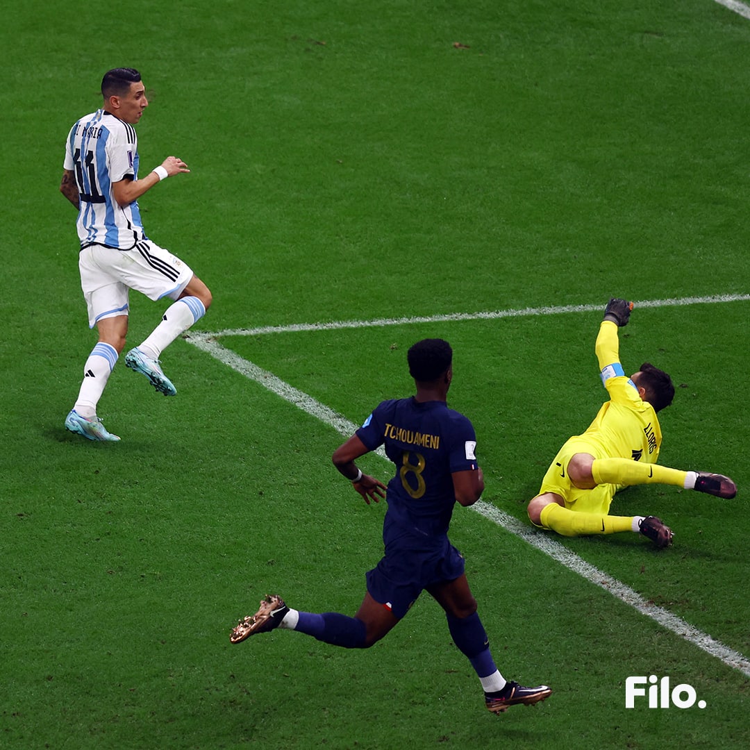 filonewsOK's tweet photo. #Qatar2022 | #DiMaría, el ÁNGEL del gol y el nuevo golazo de su vida.
🇦🇷 Argentina supera por 2-0 a #Francia en la #FinalDelMundo. 🇫🇷 https://t.co/NsfMNYAoNZ