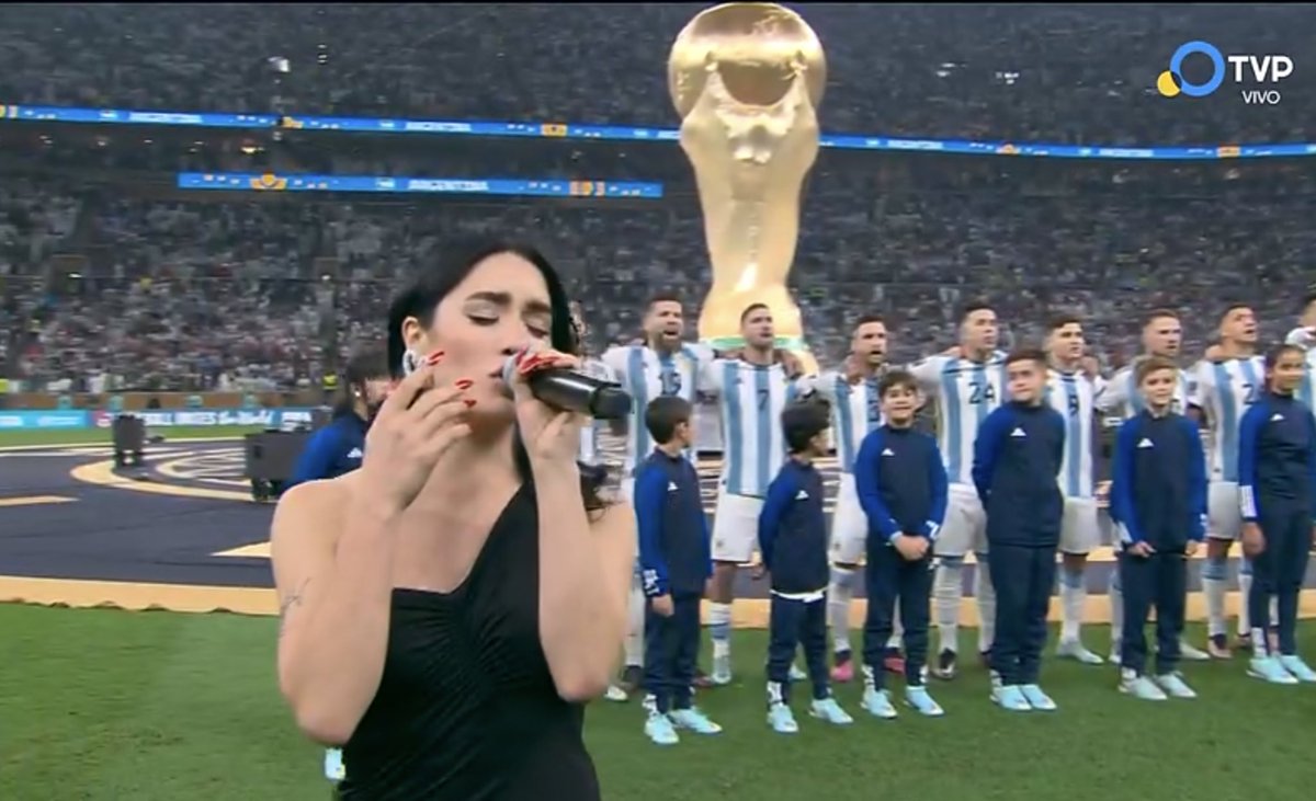 javiercitto7's tweet image. Llegaste reina  #lali