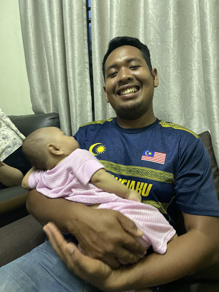 nazurasaid's tweet photo. Dah nampak gaya😂 https://t.co/zxSxgM2Svb
