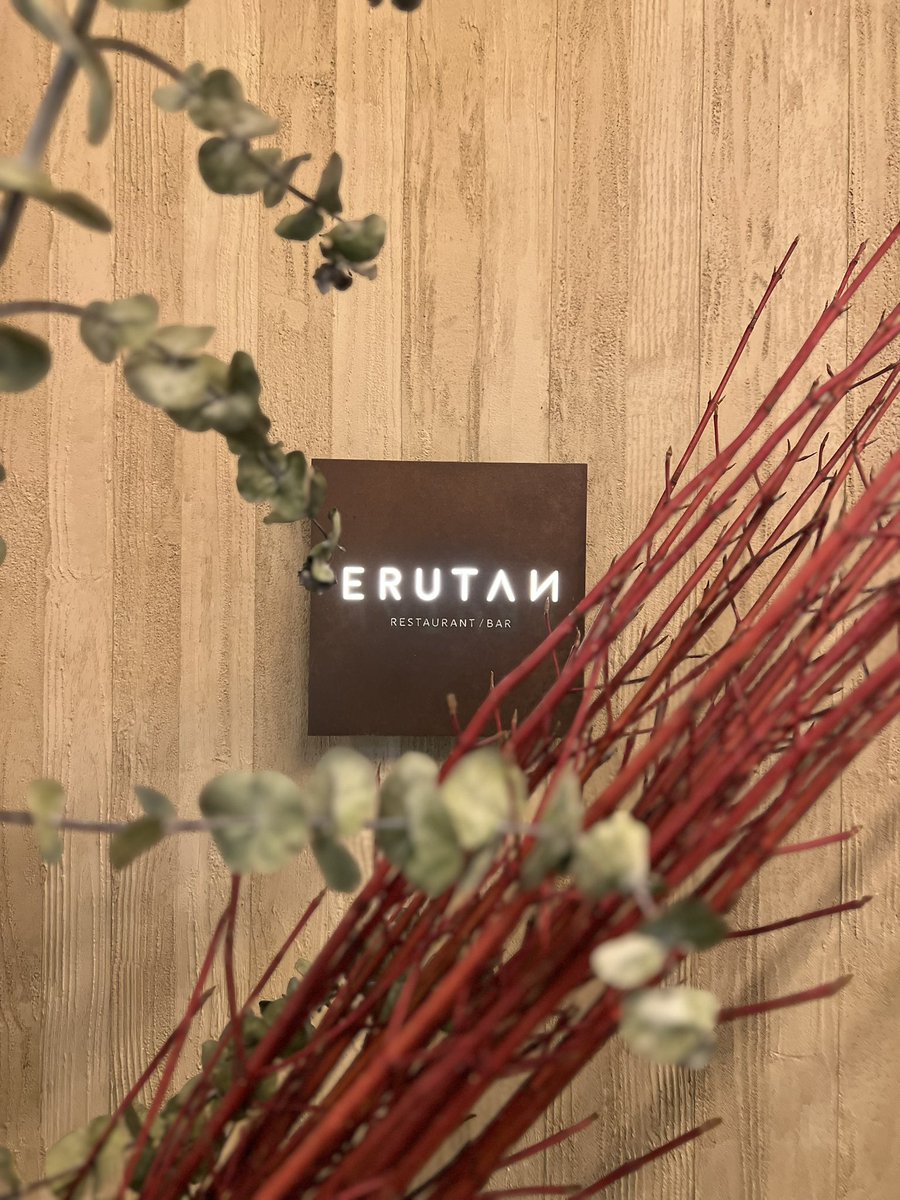 tabinchu_you's tweet photo. 京都 河原町
GOOD NATURE STATION にある
ERUTAN RESTAURANT BAR
苺のアフタヌーンティーがこんなについて3,980円ととてもお得!
落ち着いた店内でゆったりくつろげるよ!
#erutan #エルタン
#京都ランチ #河原町ランチ #河原町ランチ #河原町レストラン #河原町グルメ #祇園四条ランチ https://t.co/w1Ww7x54OG